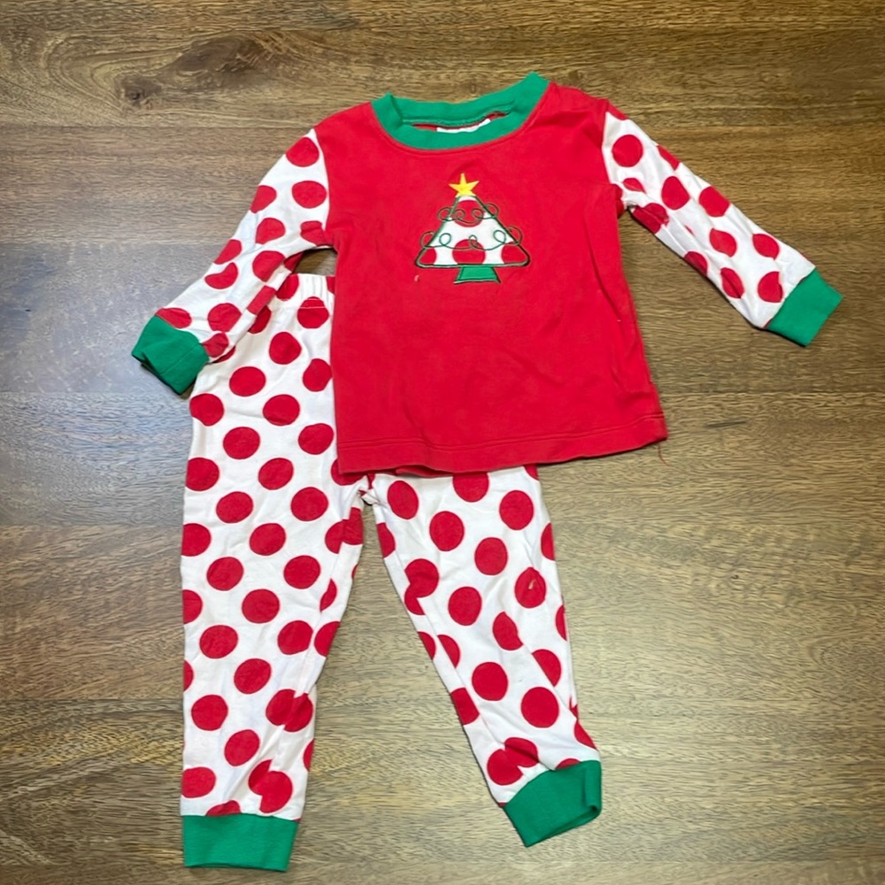 12M Long Sleeve Set with Custom Christmas Embroidery